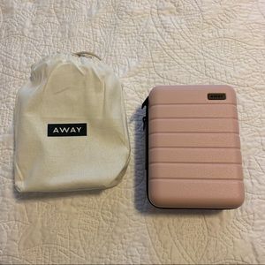 AWAY - Mini case